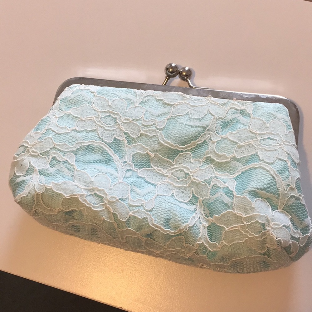 Light blue/lace purse
